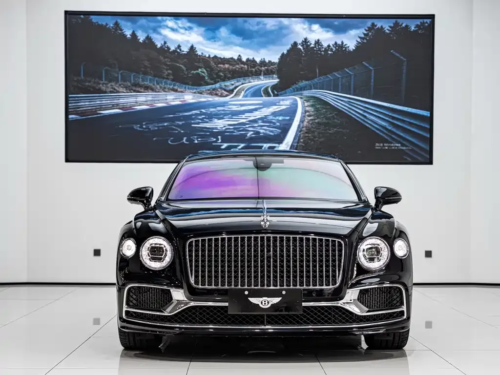 Bentley Flying Spur — фото 5
