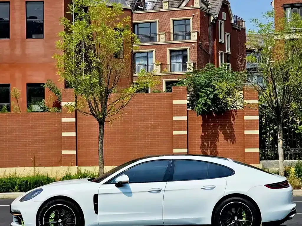 Porsche Panamera — фото 3