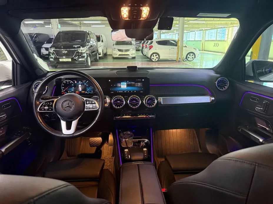 Mercedes-Benz GLB-Class — фото 10