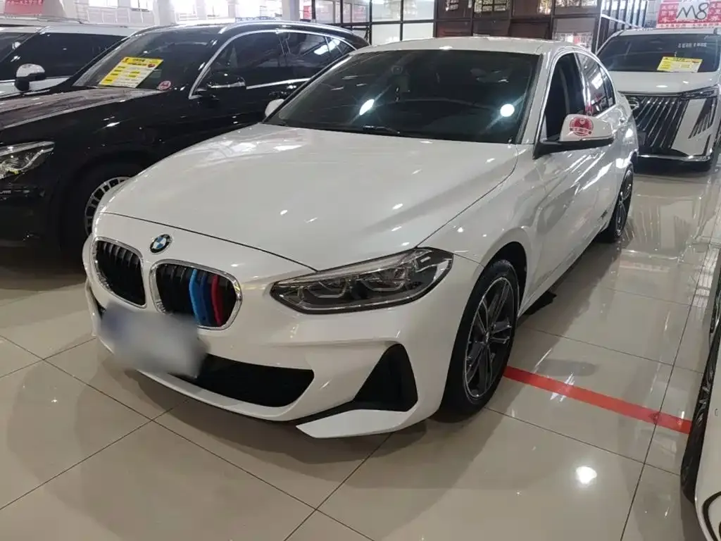 BMW 1 Series — фото 1