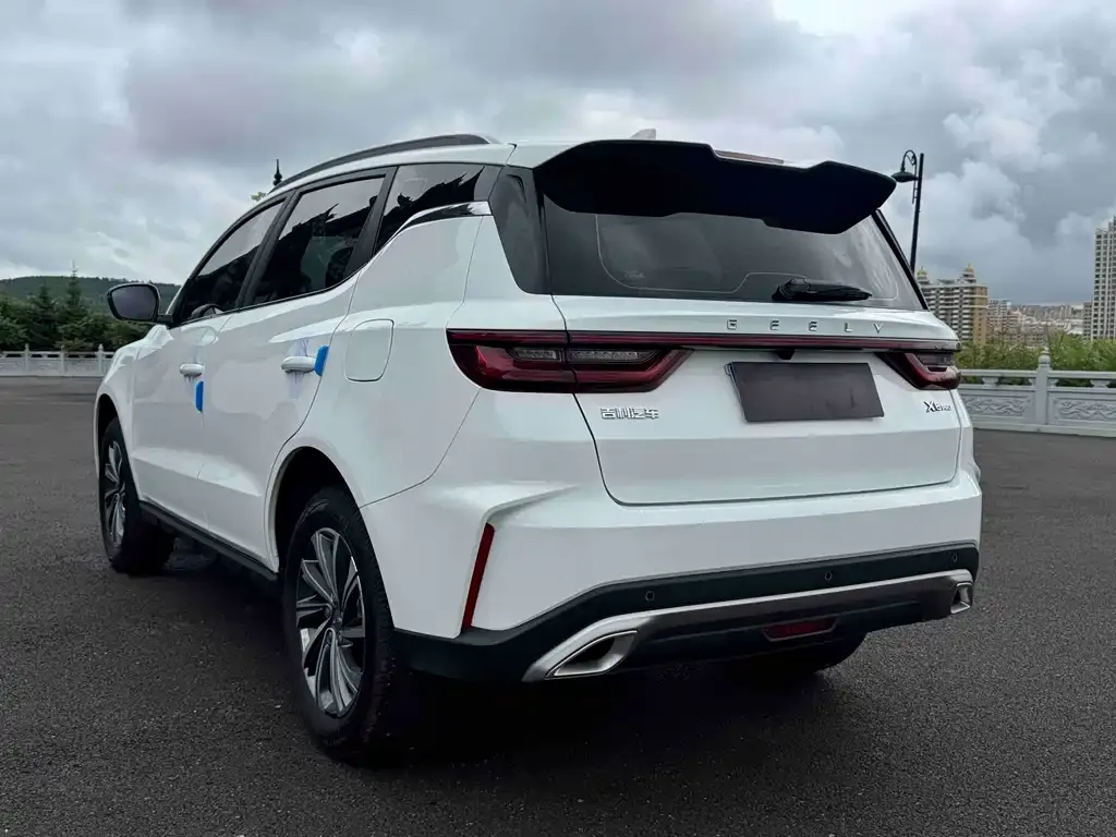 Geely Vision X6 — фото 4
