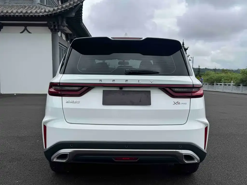 Geely Vision X6 — фото 3