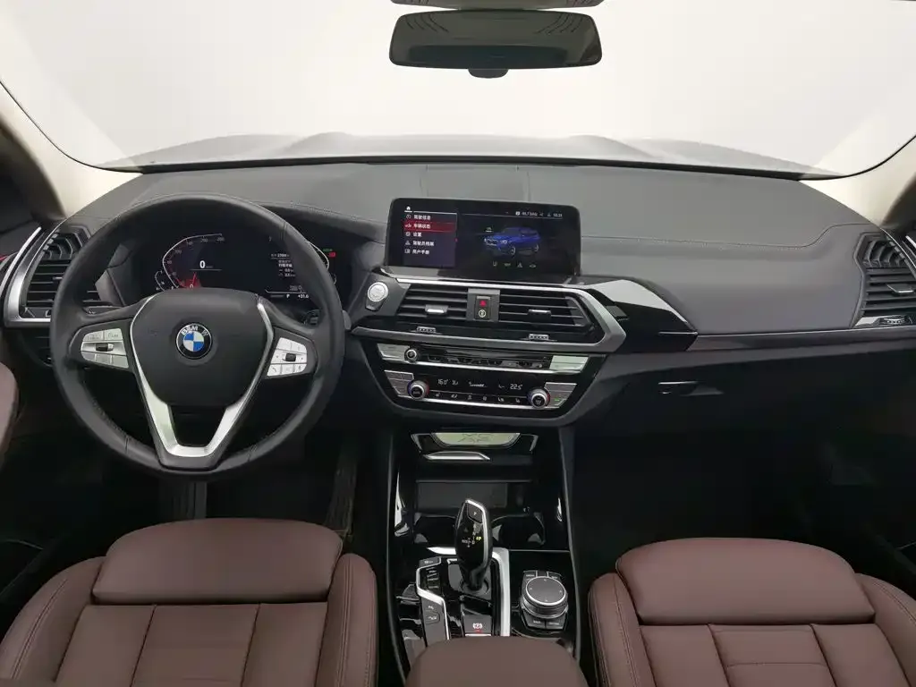 BMW X3 — фото 10