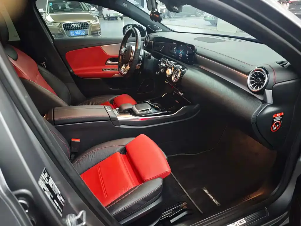 Mercedes-Benz A-Class AMG — фото 7