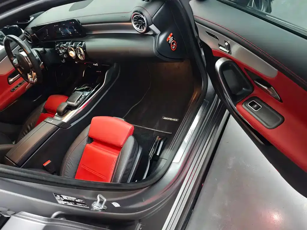 Mercedes-Benz A-Class AMG — фото 9