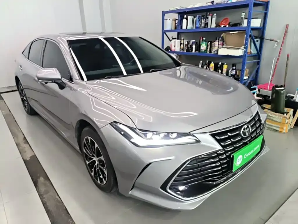 Toyota Avalon — фото 10