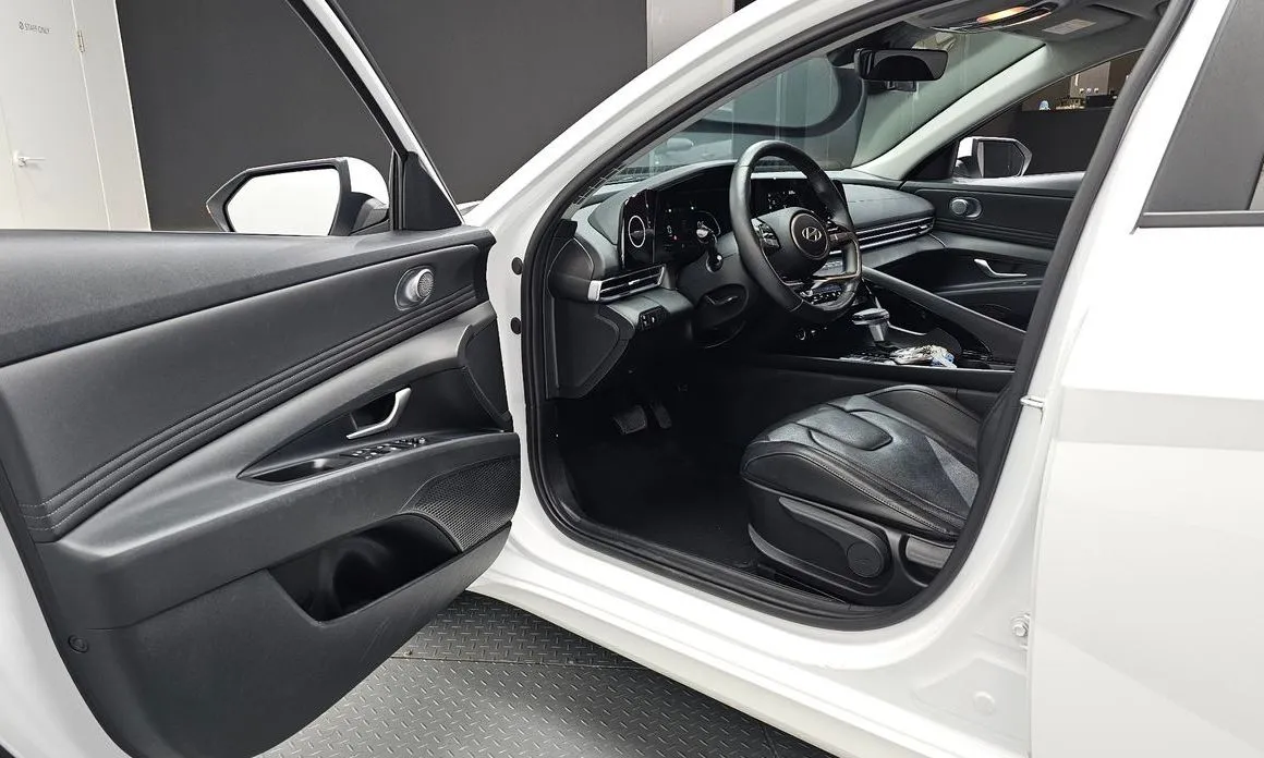 Hyundai AVANTE — фото 6