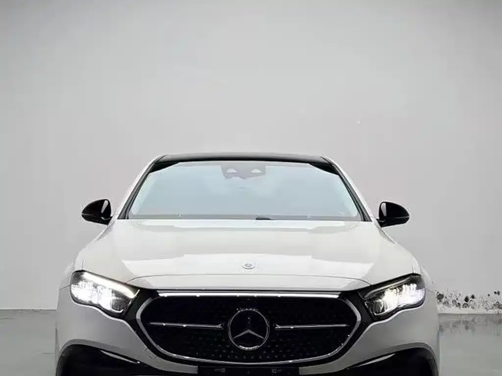 Mercedes-Benz E-Class (Import) — фото 6