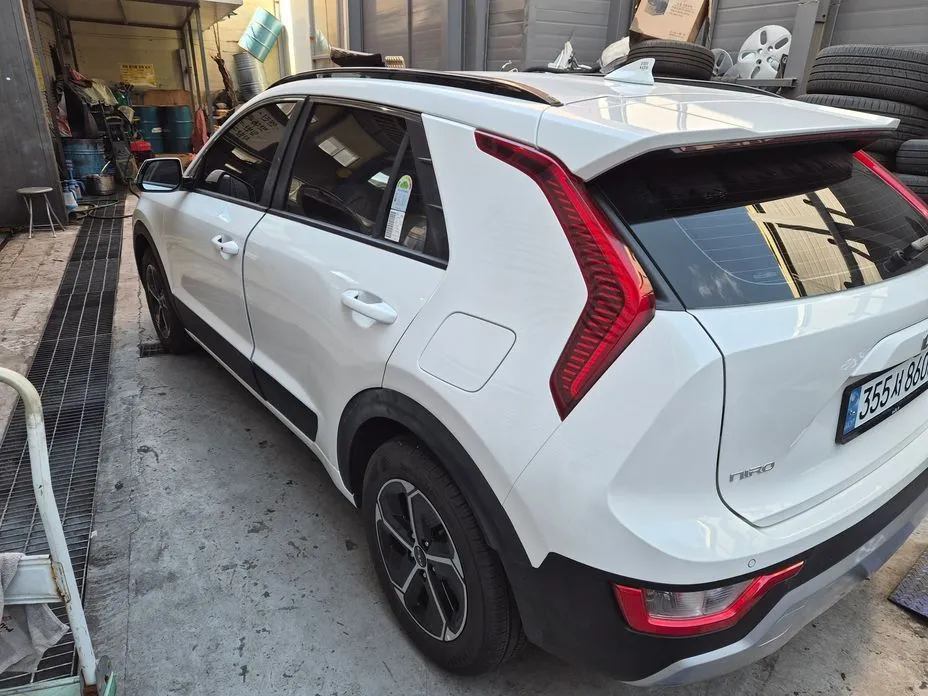 Kia Niro — фото 10