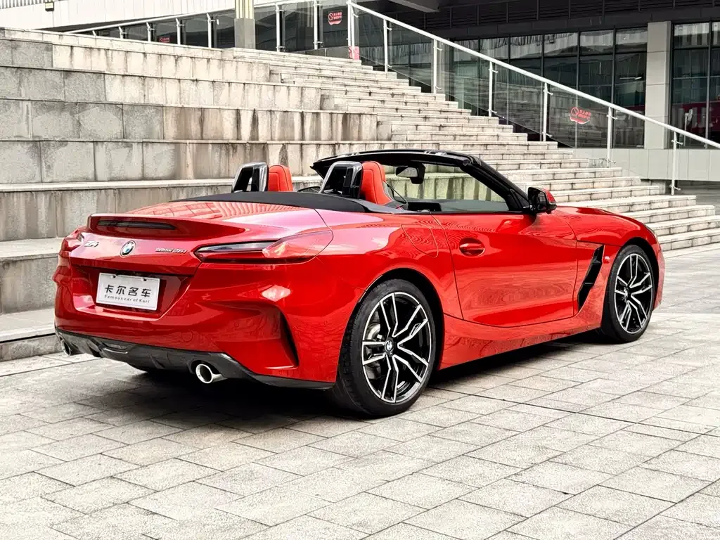 BMW Z4 — фото 9