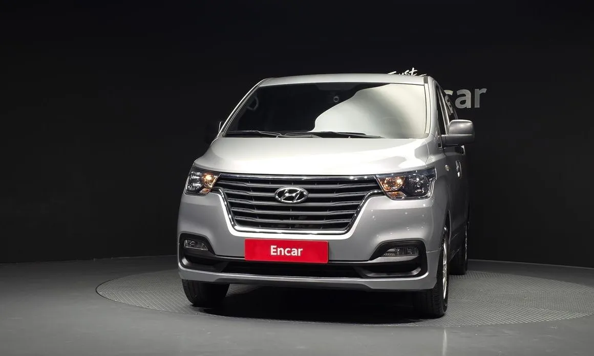 Hyundai Starex — фото 8