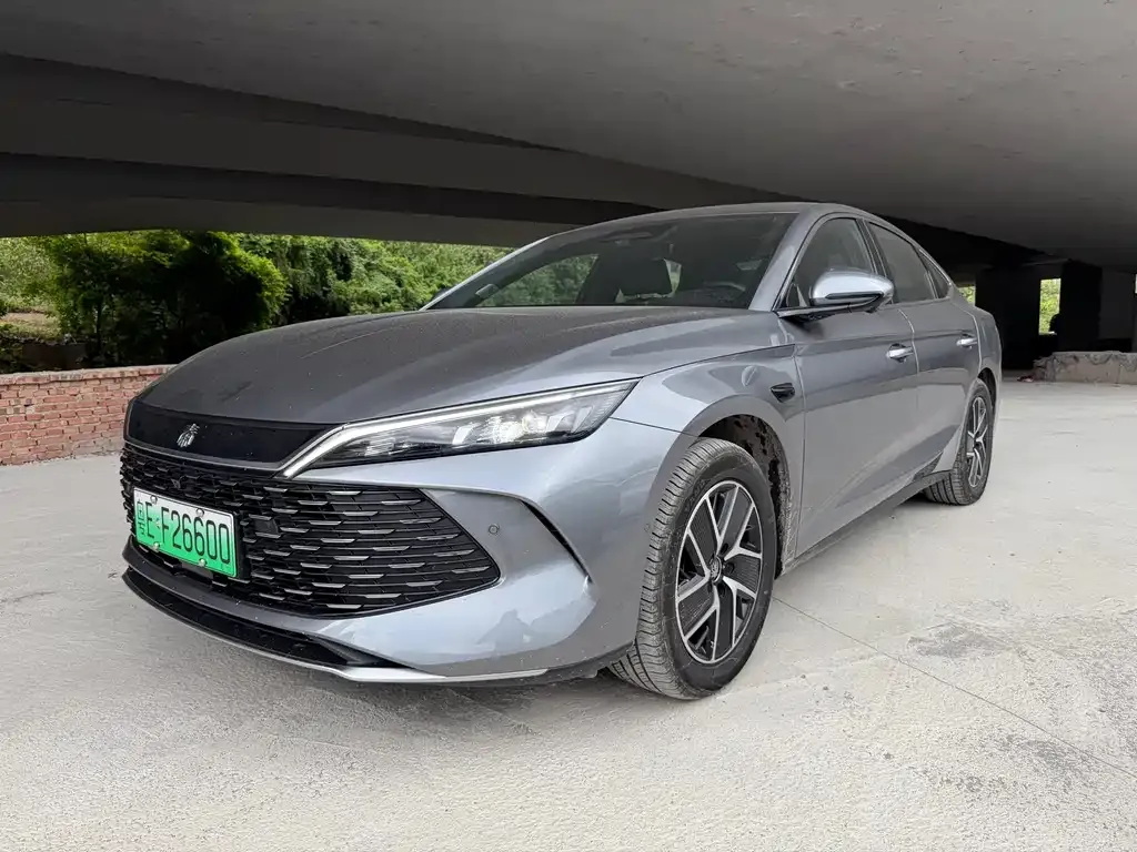 BYD Qin L — фото 1