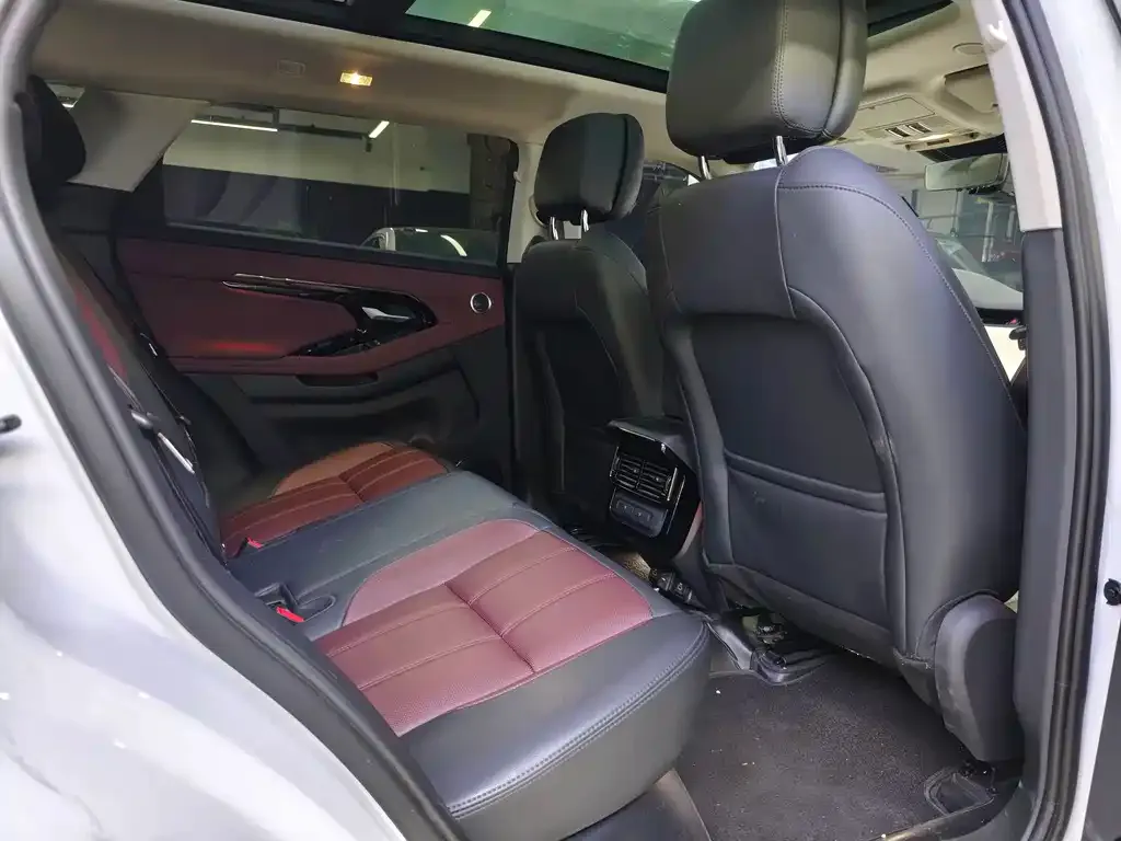 Land Rover Evoque — фото 2