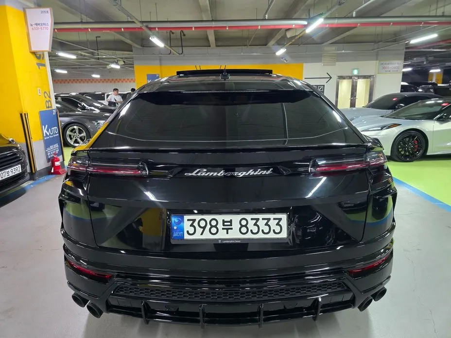 Lamborghini Urus — фото 7