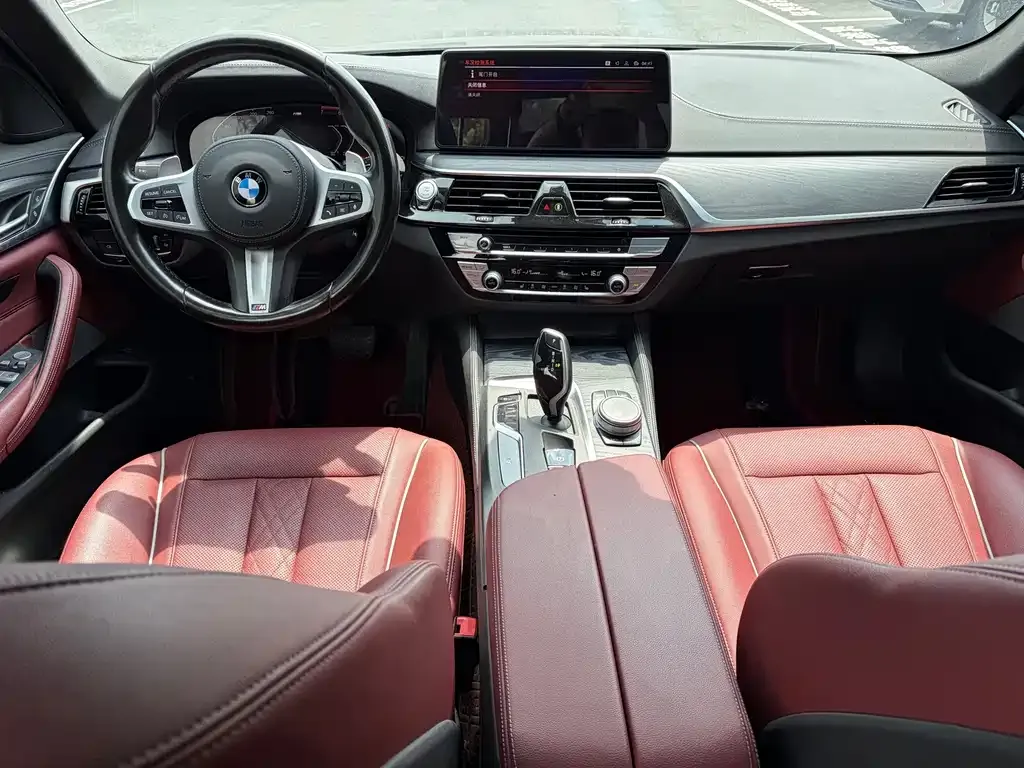 BMW 5 Series — фото 3