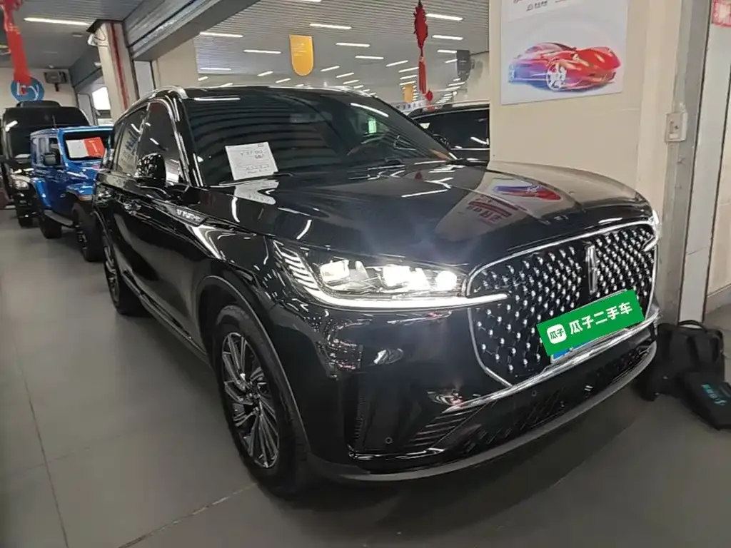 Lincoln Aviator — фото 10