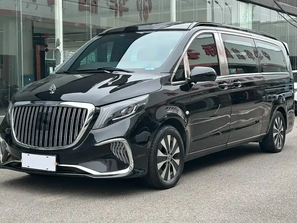 Mercedes-Benz Vito — фото 1
