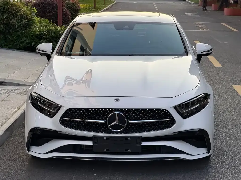 Mercedes-Benz CLS — фото 6