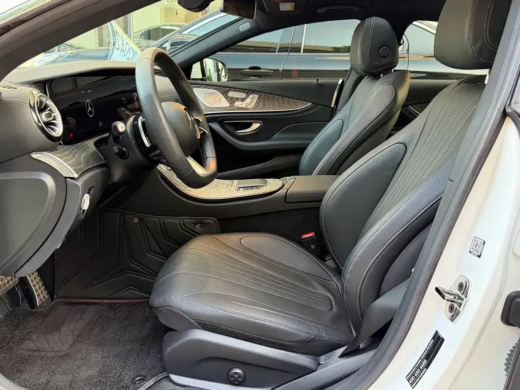 Mercedes-Benz CLS — фото 10