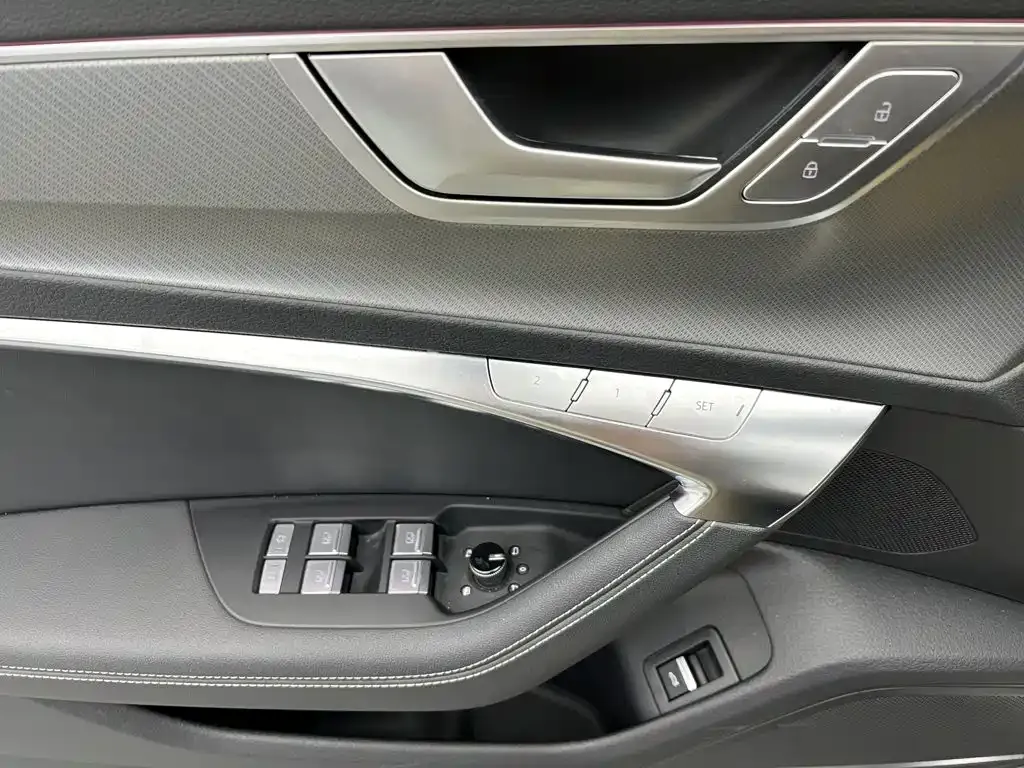 Audi A6 (Import) — фото 6