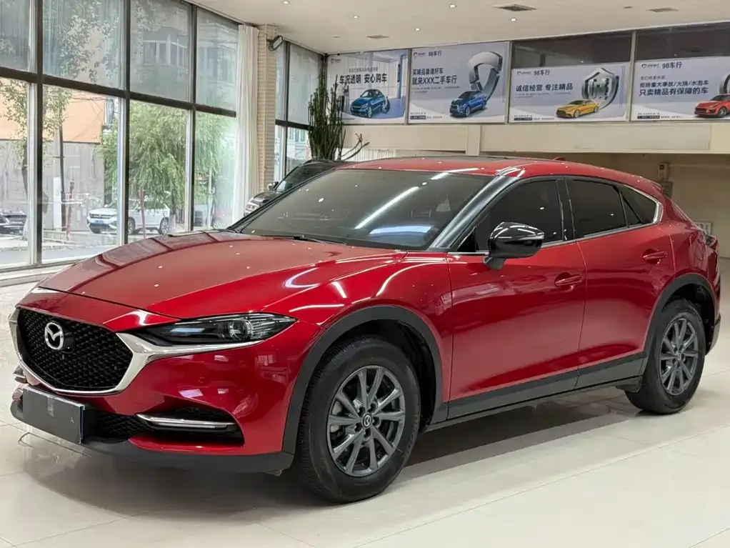 Mazda CX-4 — фото 1