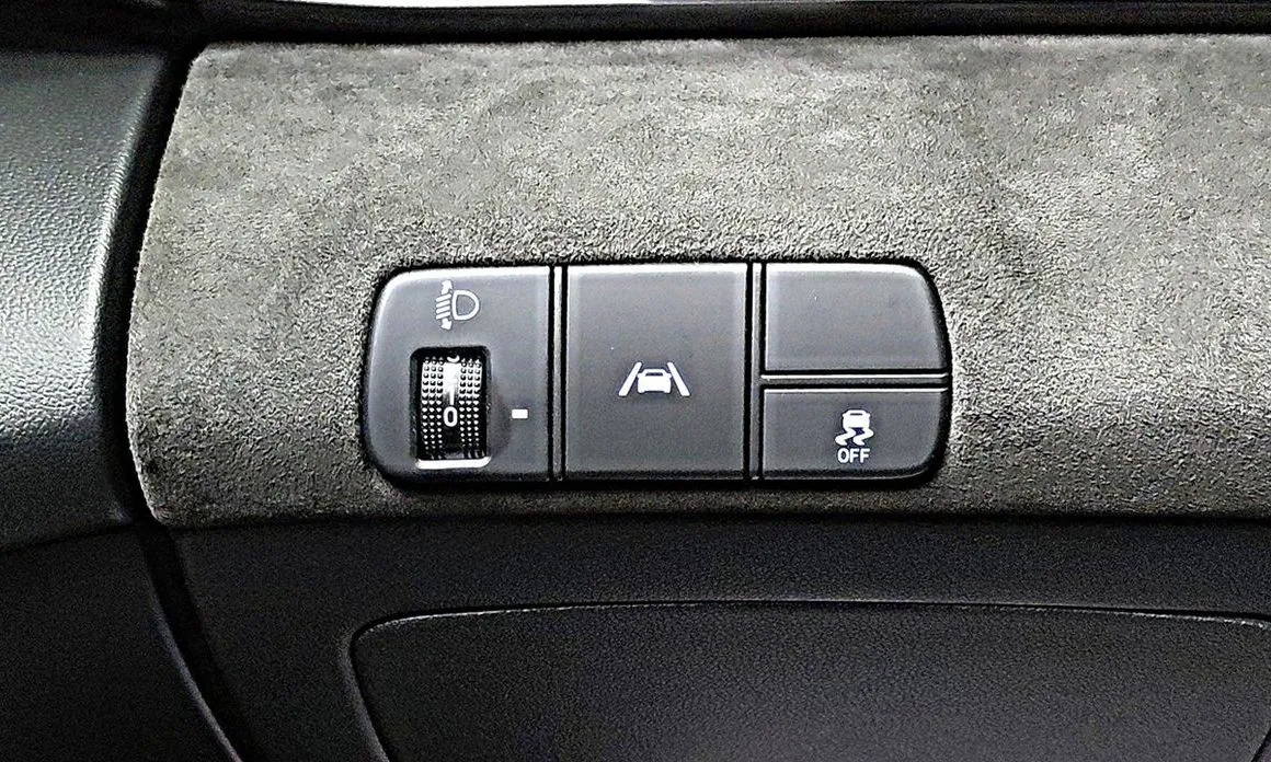 Hyundai AVANTE — фото 9