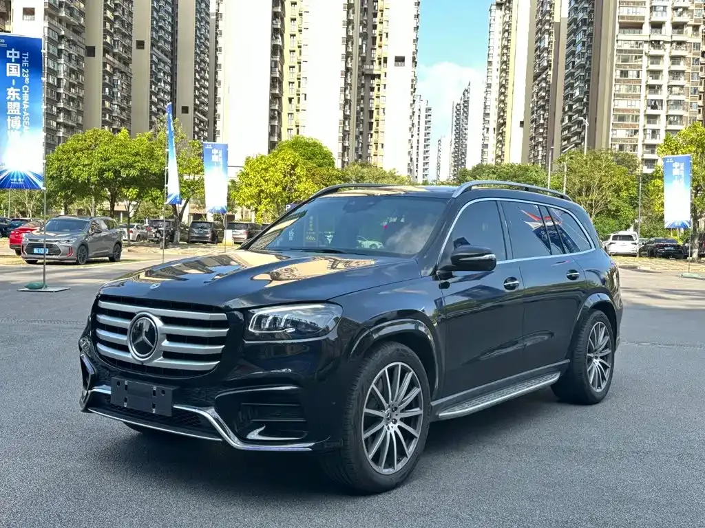 Mercedes-Benz GLS — фото 1