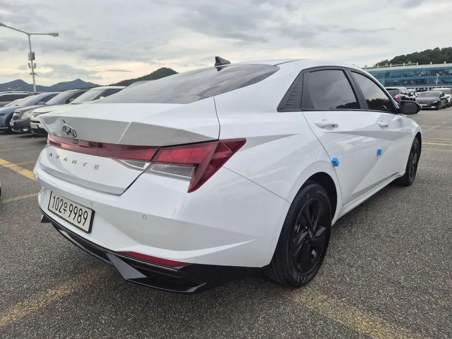 Hyundai AVANTE — фото 6
