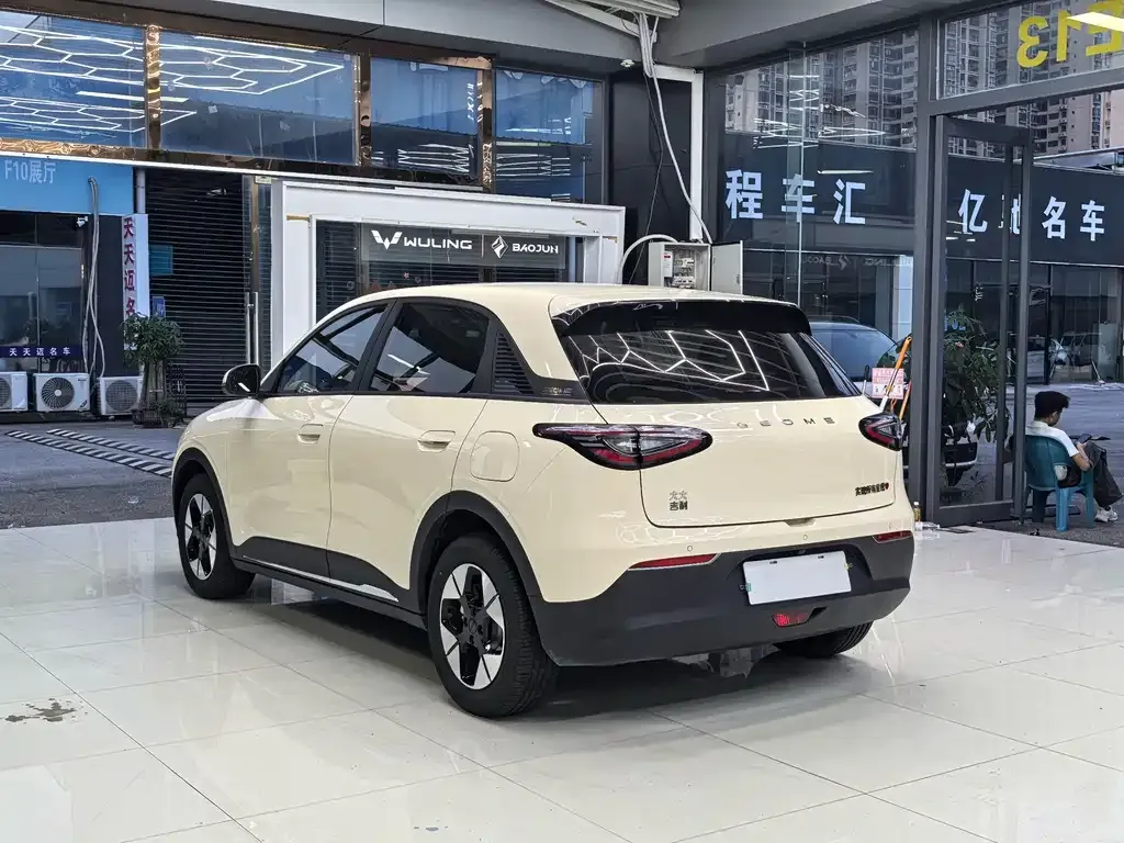 Geely Starburst — фото 3