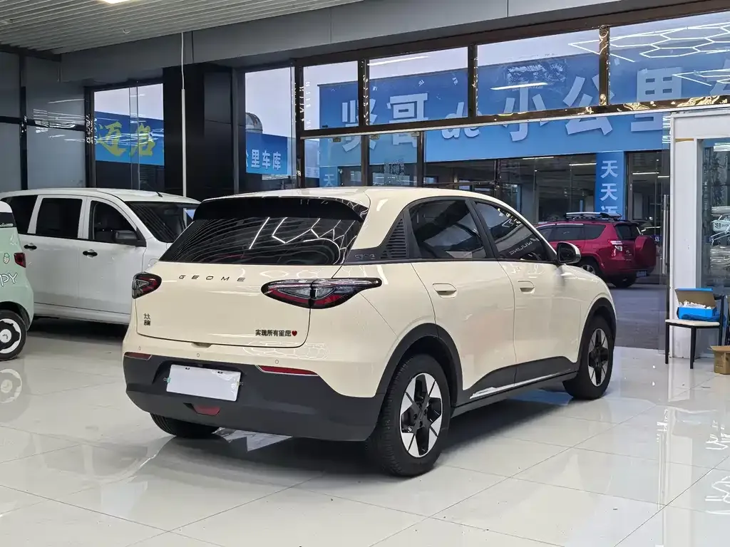 Geely Starburst — фото 9