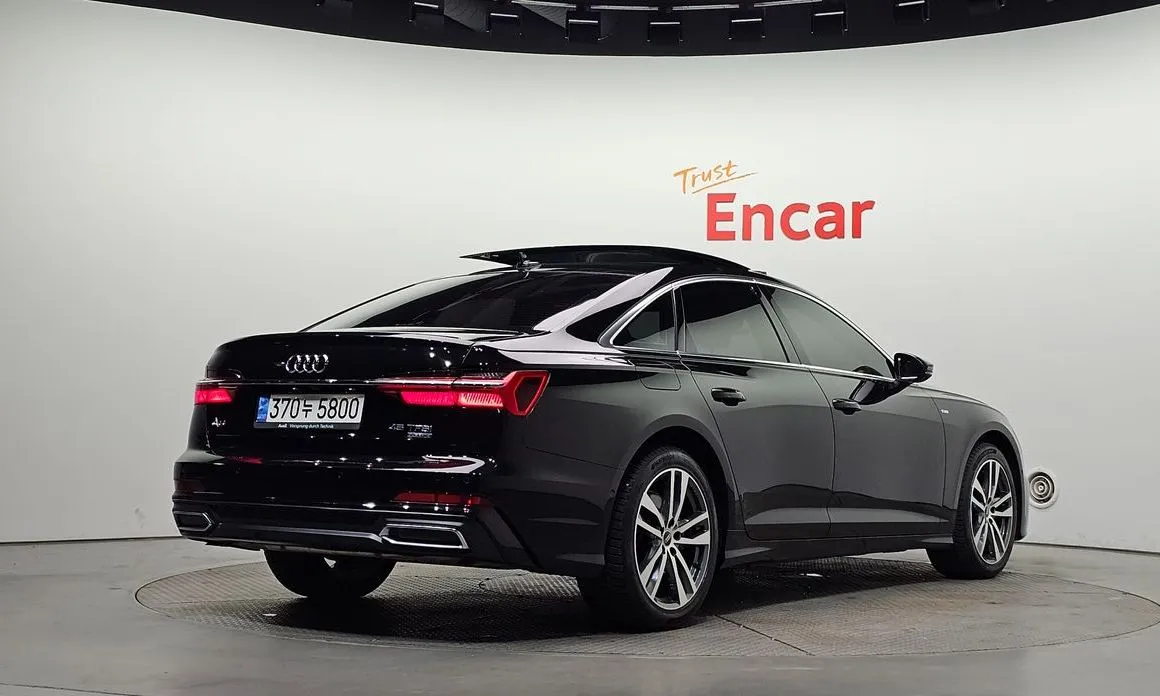 Audi A6 — фото 2