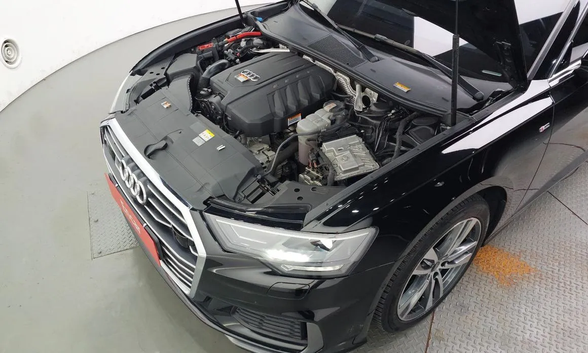 Audi A6 — фото 7