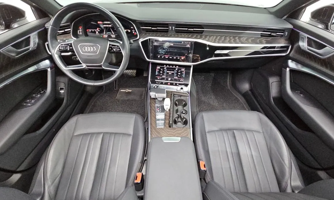 Audi A6 — фото 10