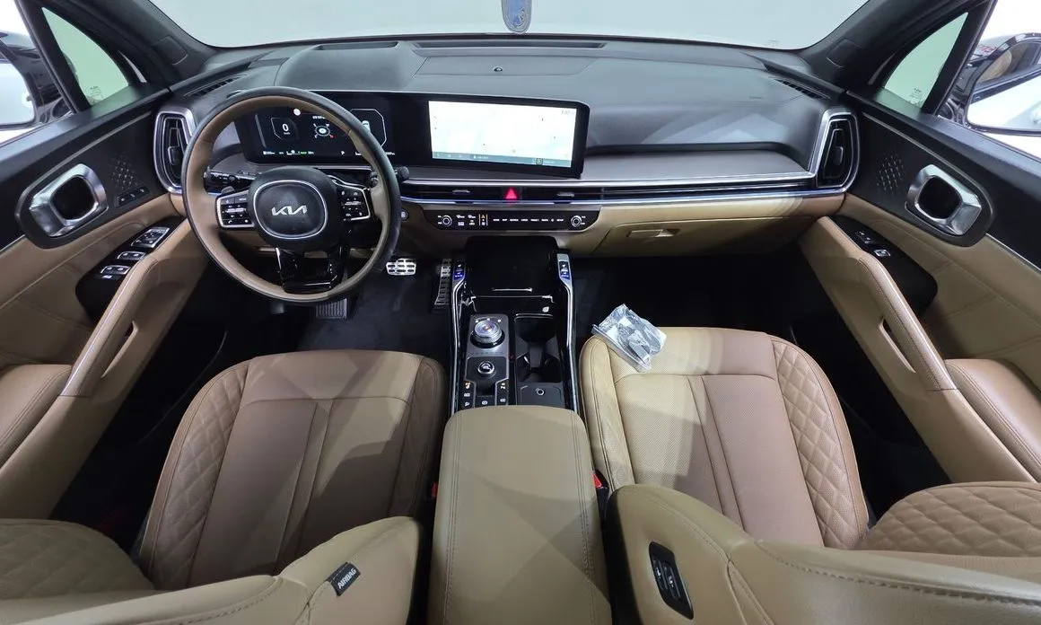 Kia Sorento — фото 8