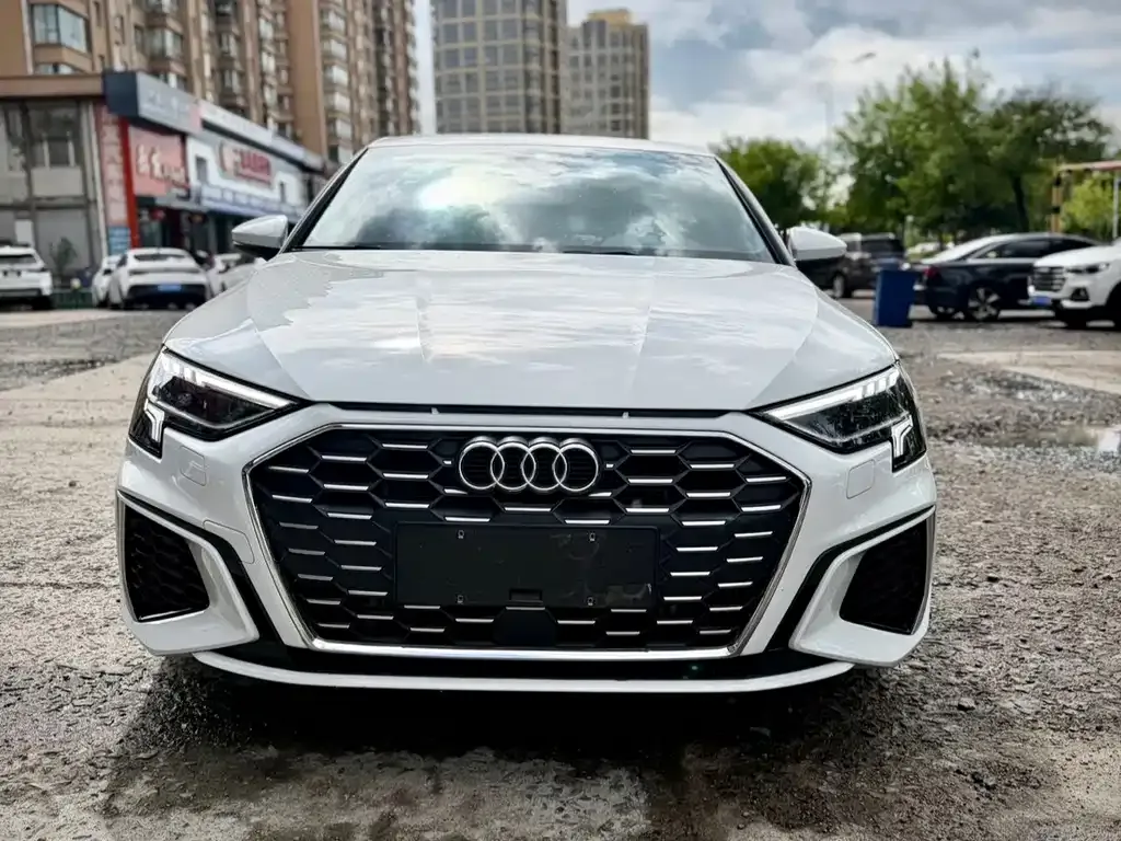 Audi A3 — фото 2