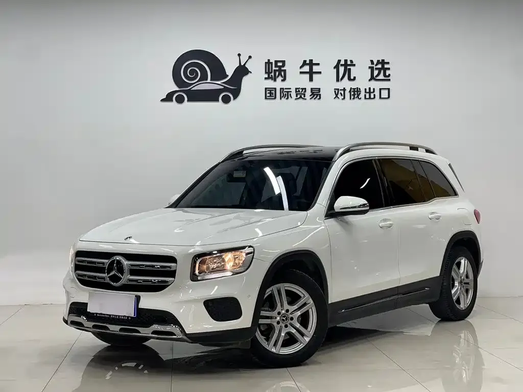 Mercedes-Benz GLB — фото 1