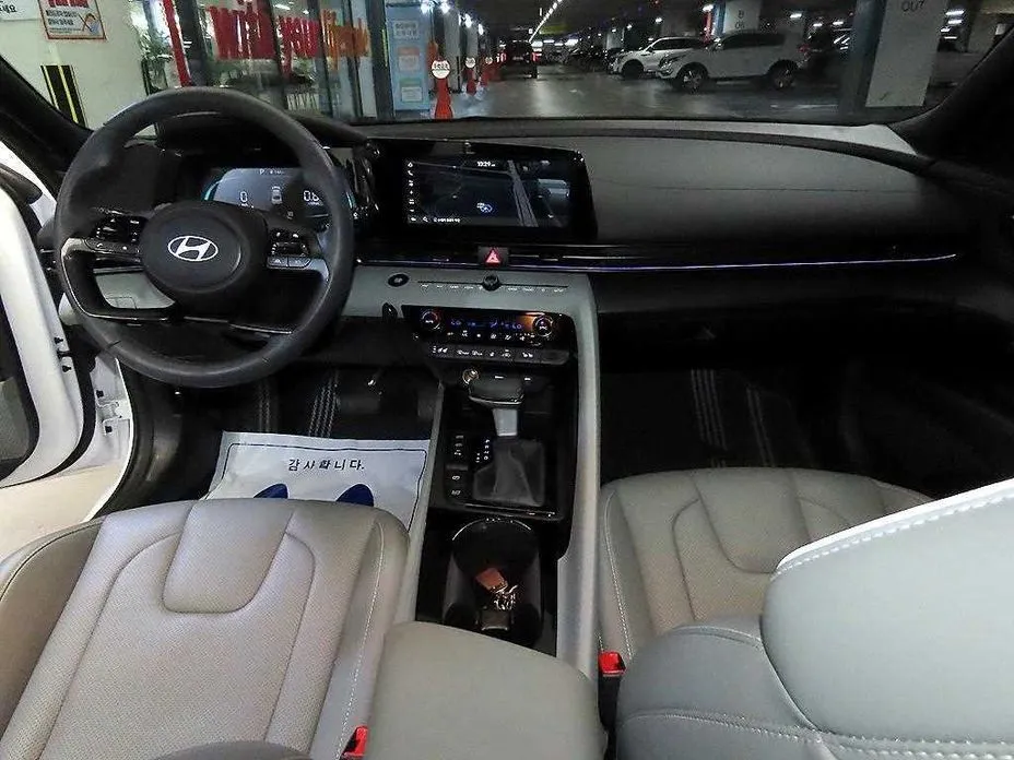 Hyundai AVANTE — фото 7