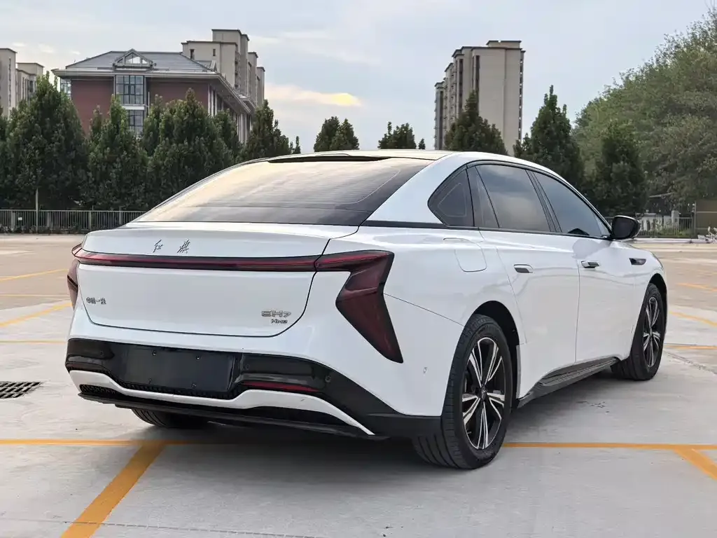 Hongqi EH7 — фото 4