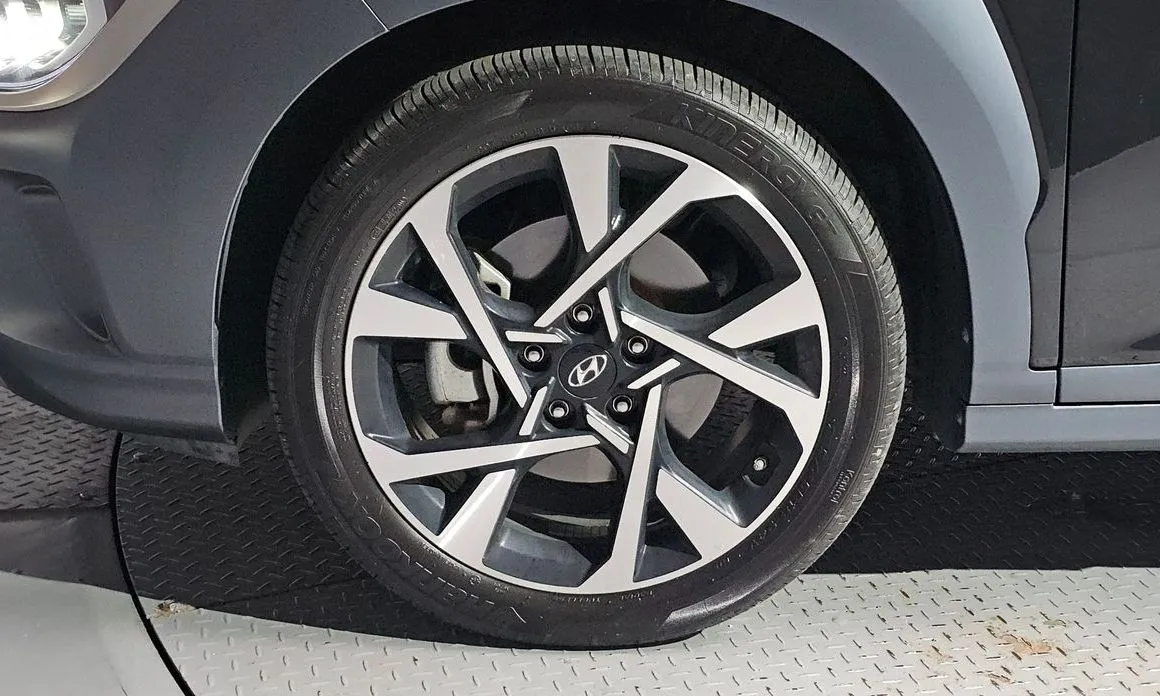 Hyundai Kona — фото 6