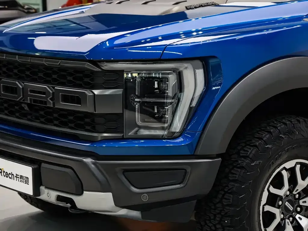 Ford F-150 Raptor — фото 9