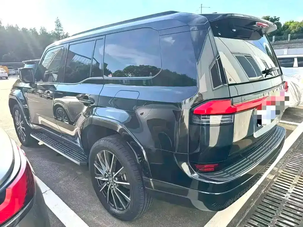 Lexus GX — фото 4