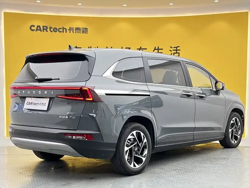 Hyundai Custo — фото 6