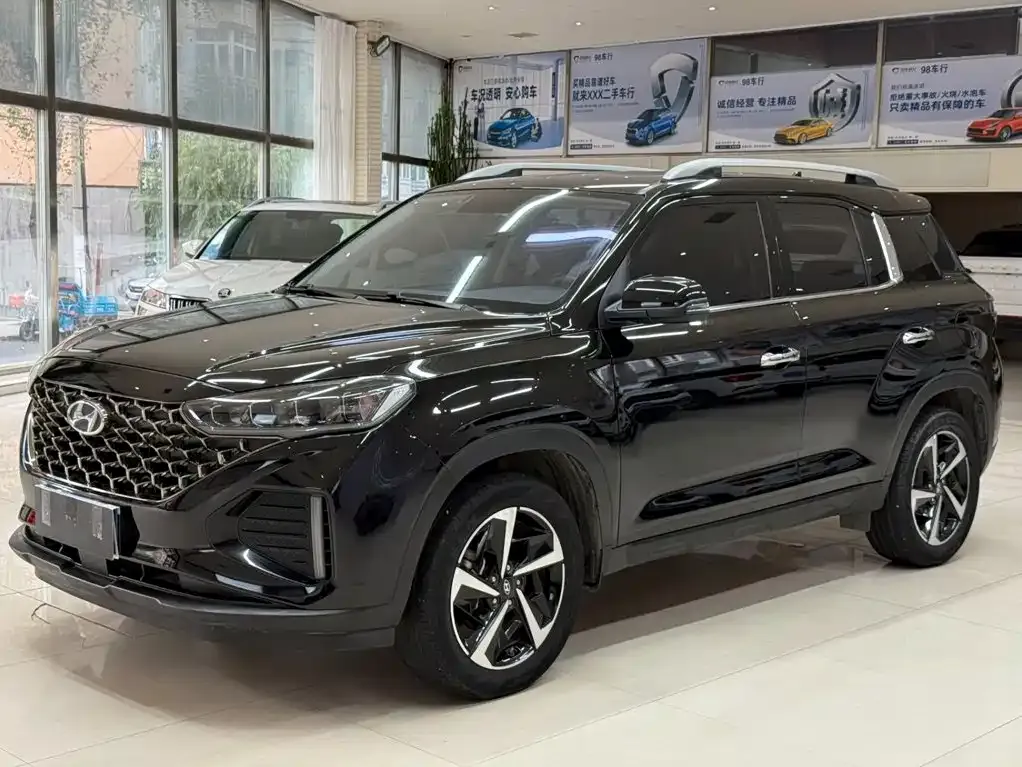 Hyundai ix35 — фото 1