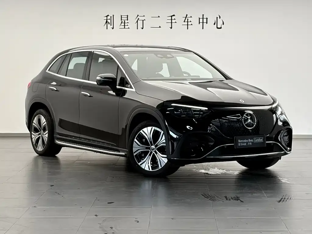 Mercedes-Benz EQE SUV — фото 2