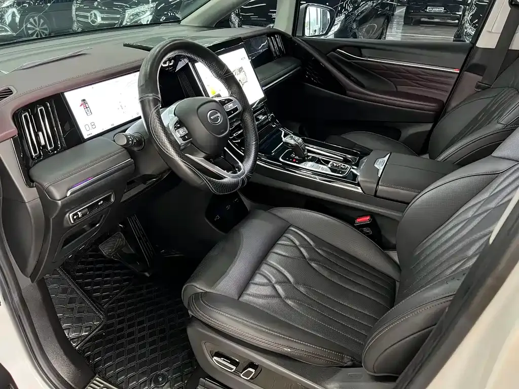 GAC Motor Trumpchi M8 — фото 2