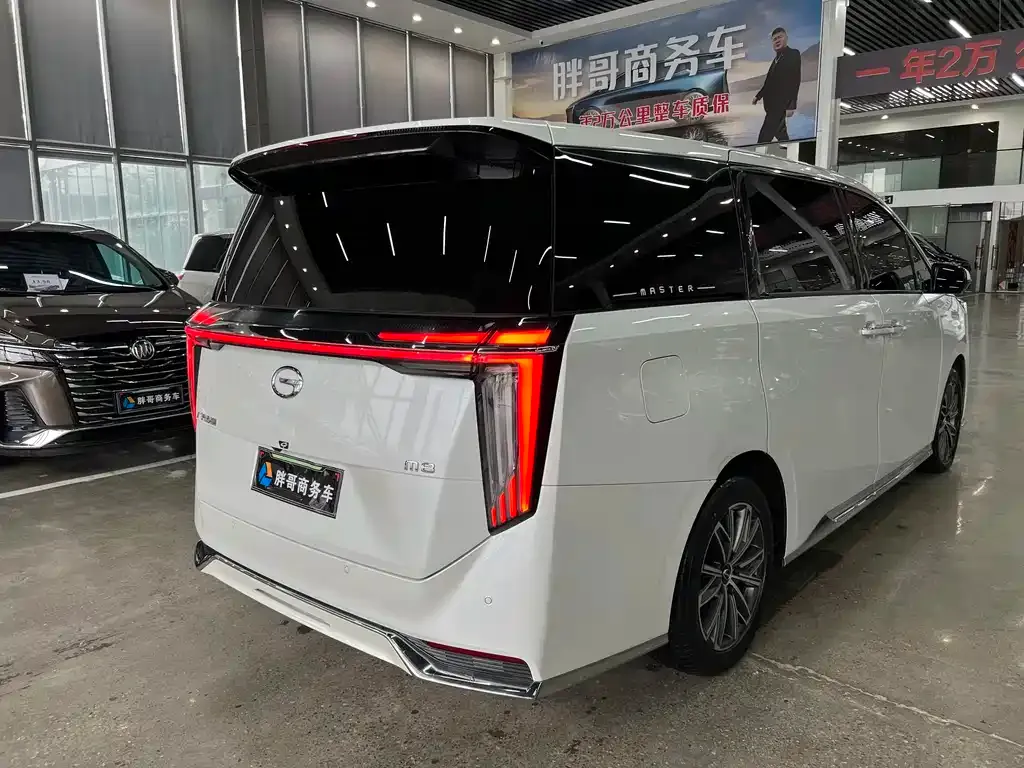 GAC Motor Trumpchi M8 — фото 4