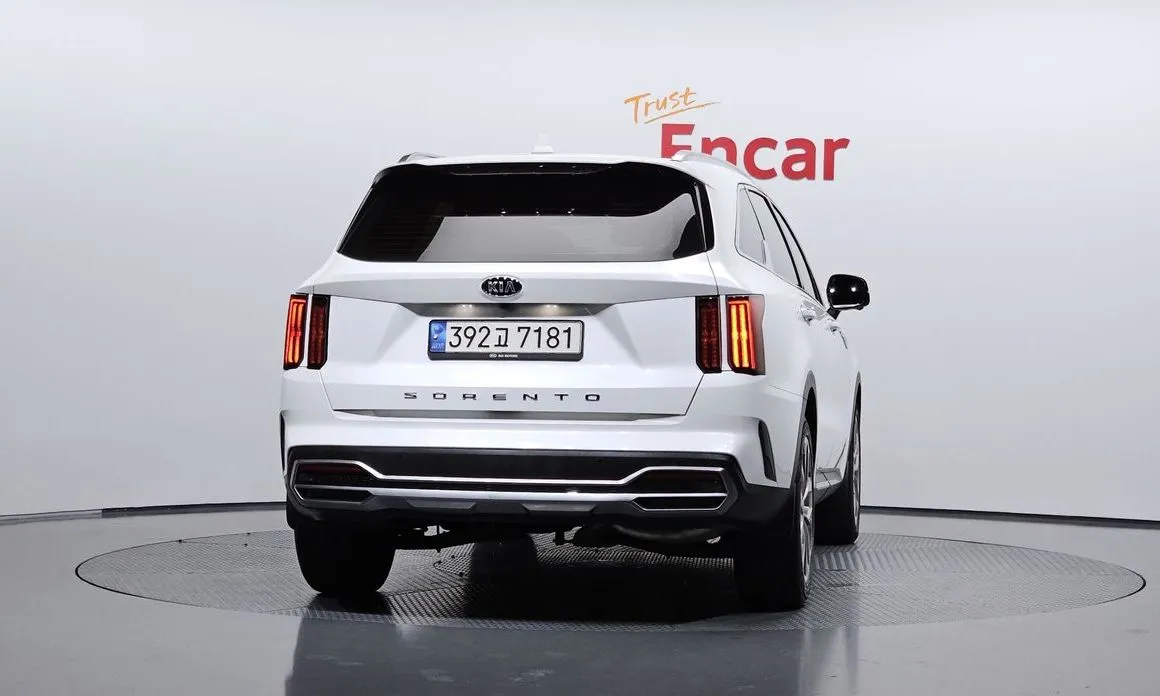 Kia Sorento — фото 4