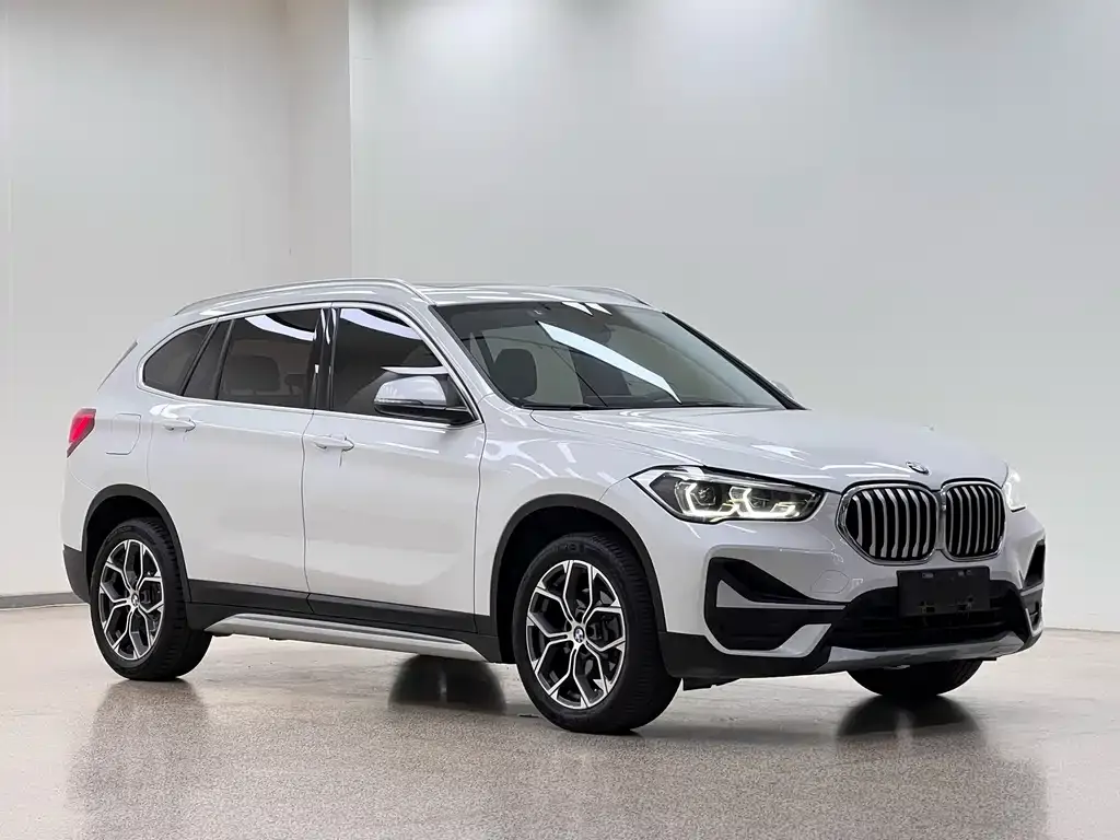 BMW X1 — фото 4