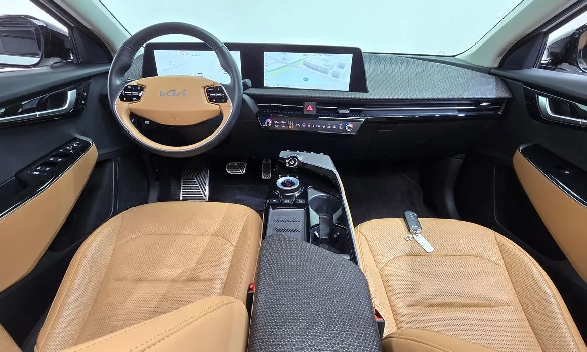 Kia EV6 — фото 10