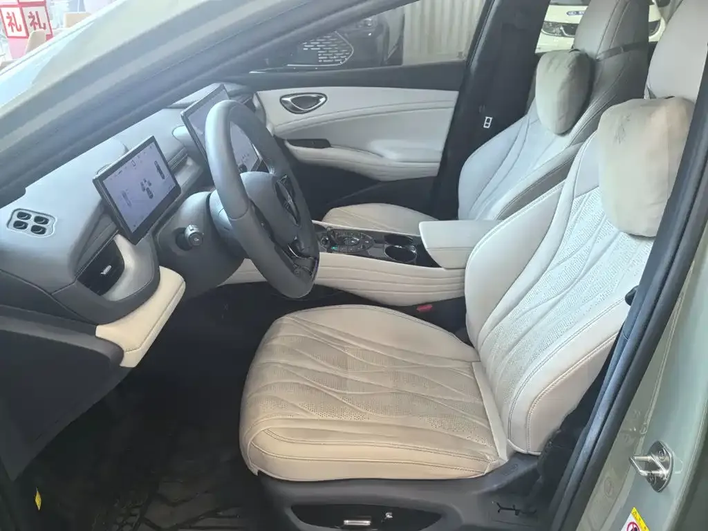 BYD Seal 06GT — фото 10